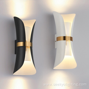 Indoor Metal Hotel Bedside Wall Mounted Lamp